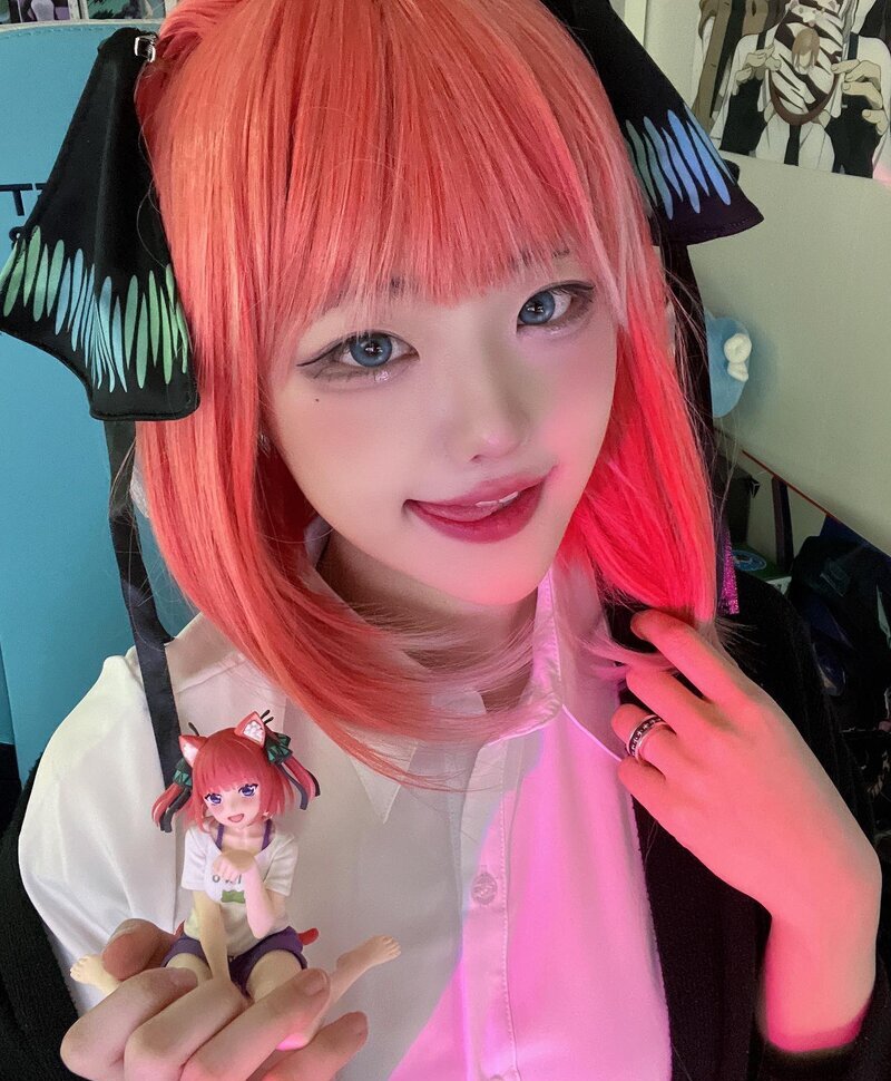 hina cosplay 32