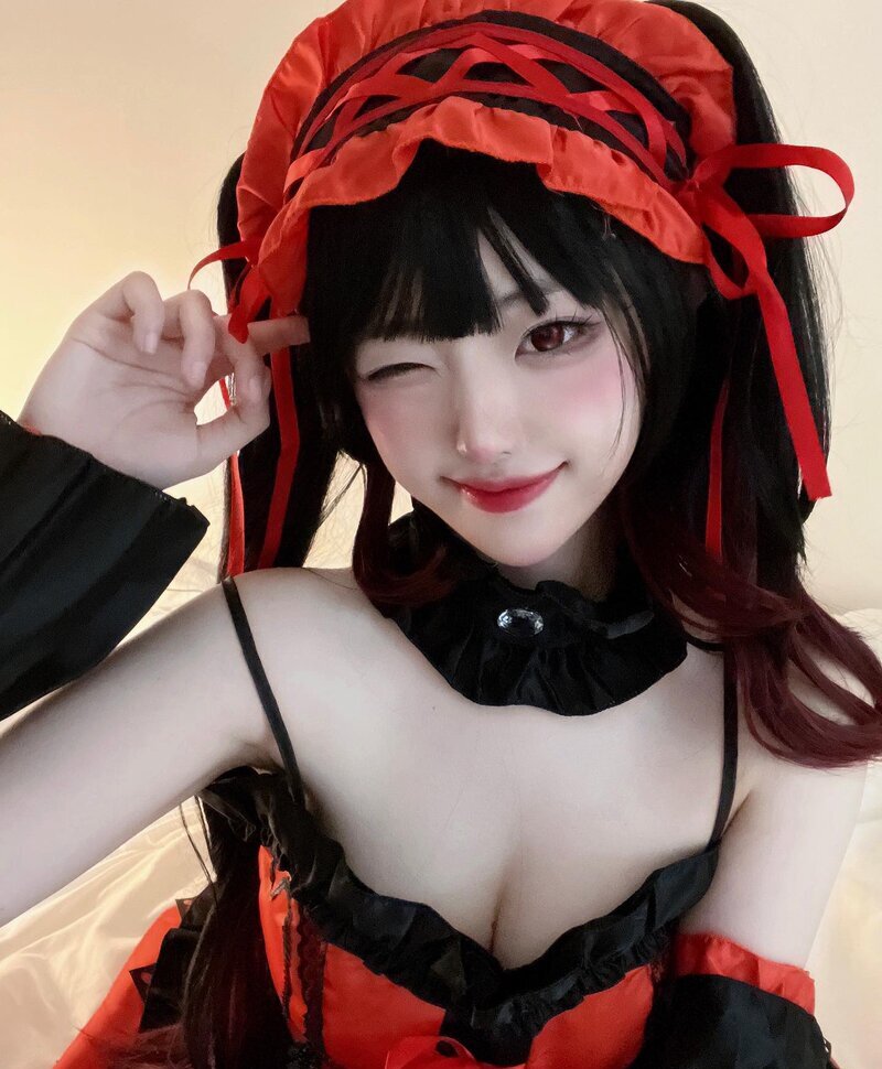 hina cosplay 40
