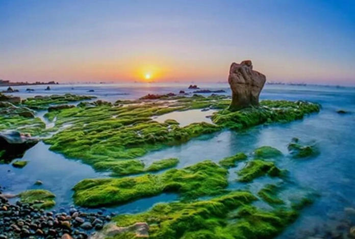 Hoàng hôn trên biển Cổ Thạch