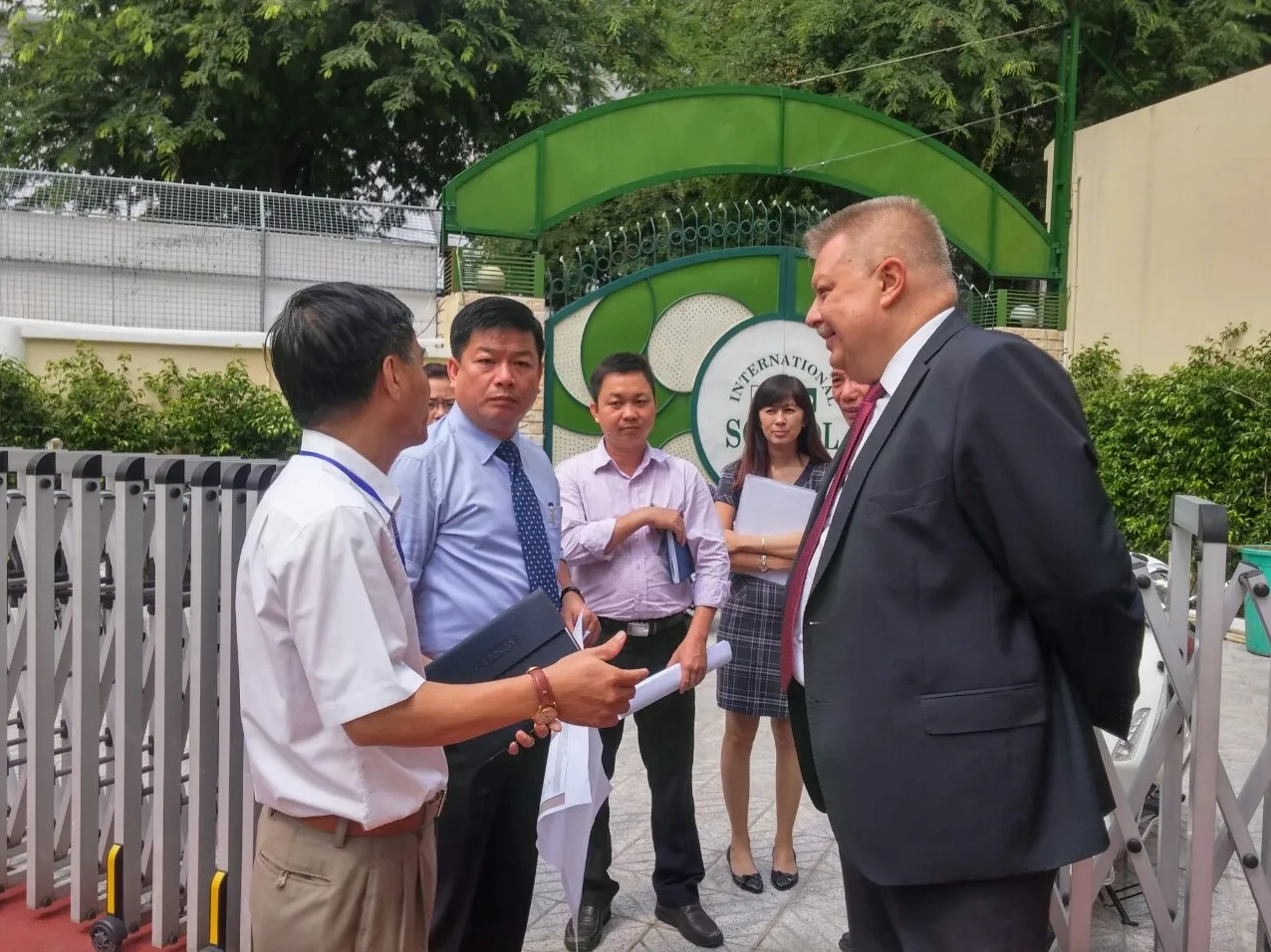 Hoạt động liên quan đến FOSCO