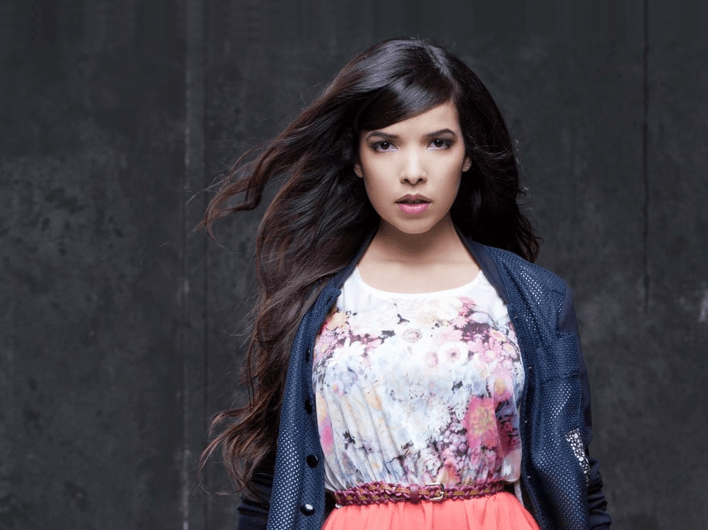 Indila là ai? Tiểu sử của ca sĩ