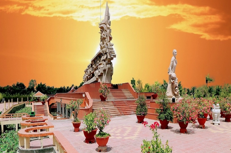 kham-pha-cong-vien-tuong-dai-long-an-di-san-hao-hung_366