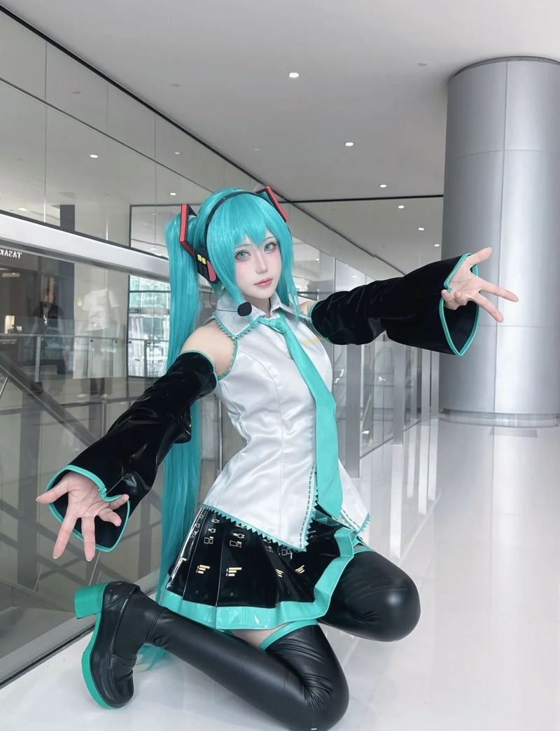 miku cosplay 26