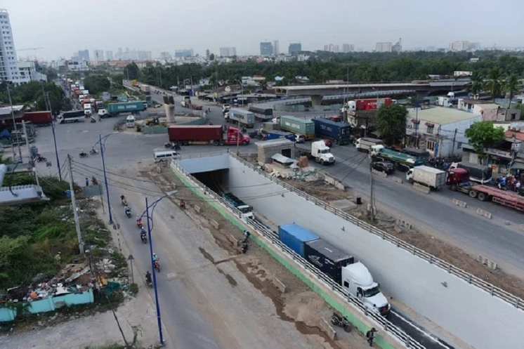 Mở rộng đường Đỗ Xuân Hợp lên 30 mét