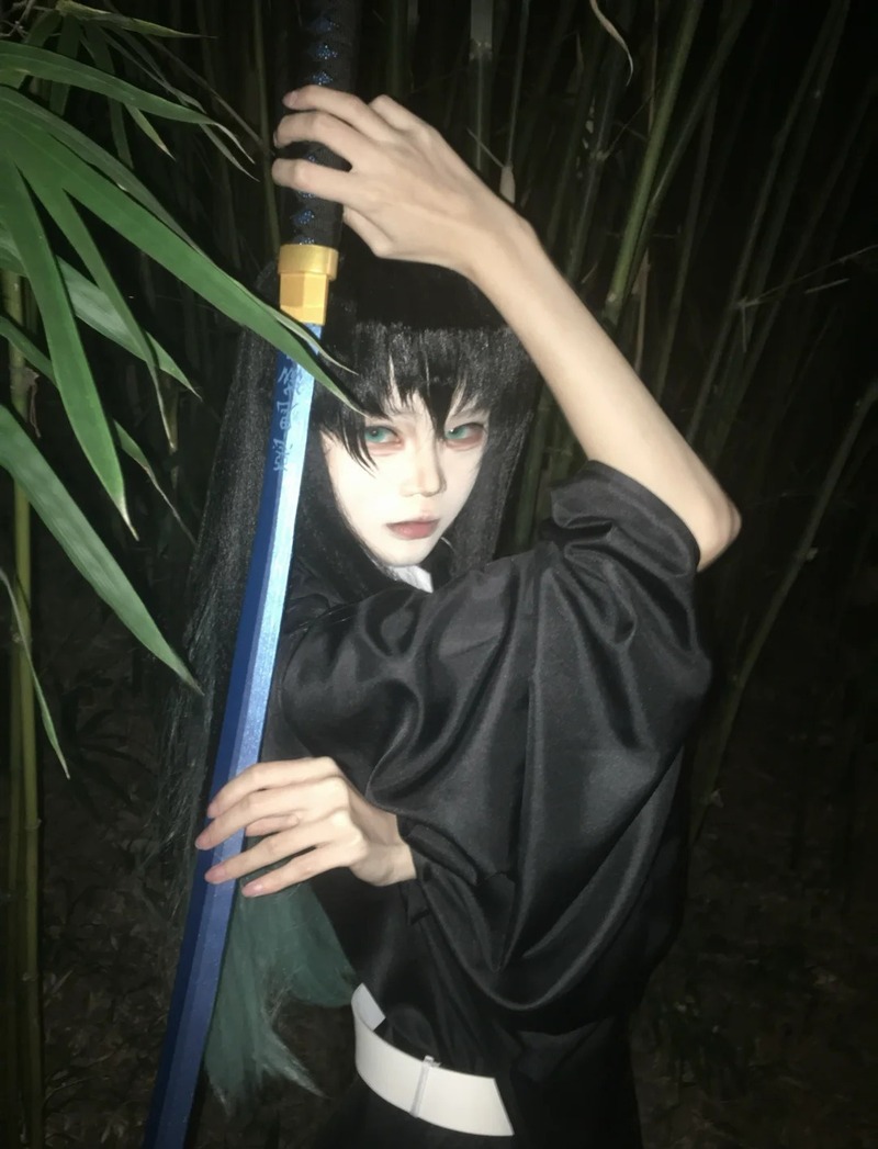 muichiro cosplay 16