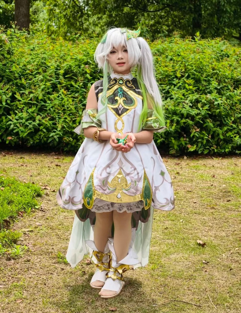 nahida cosplay 16