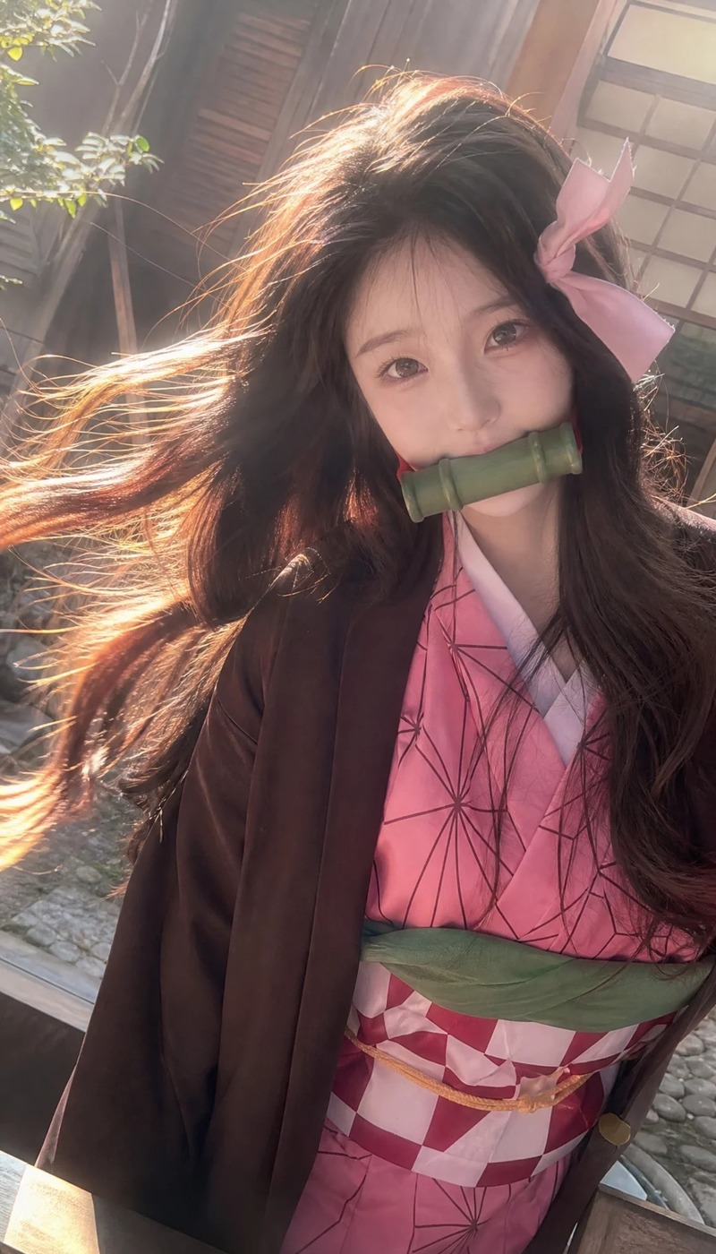 nezuko cosplay 22