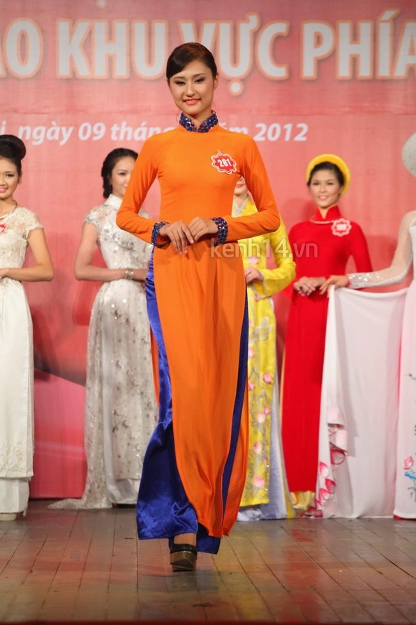 Nhan sắc thu hút của Linh Bún.