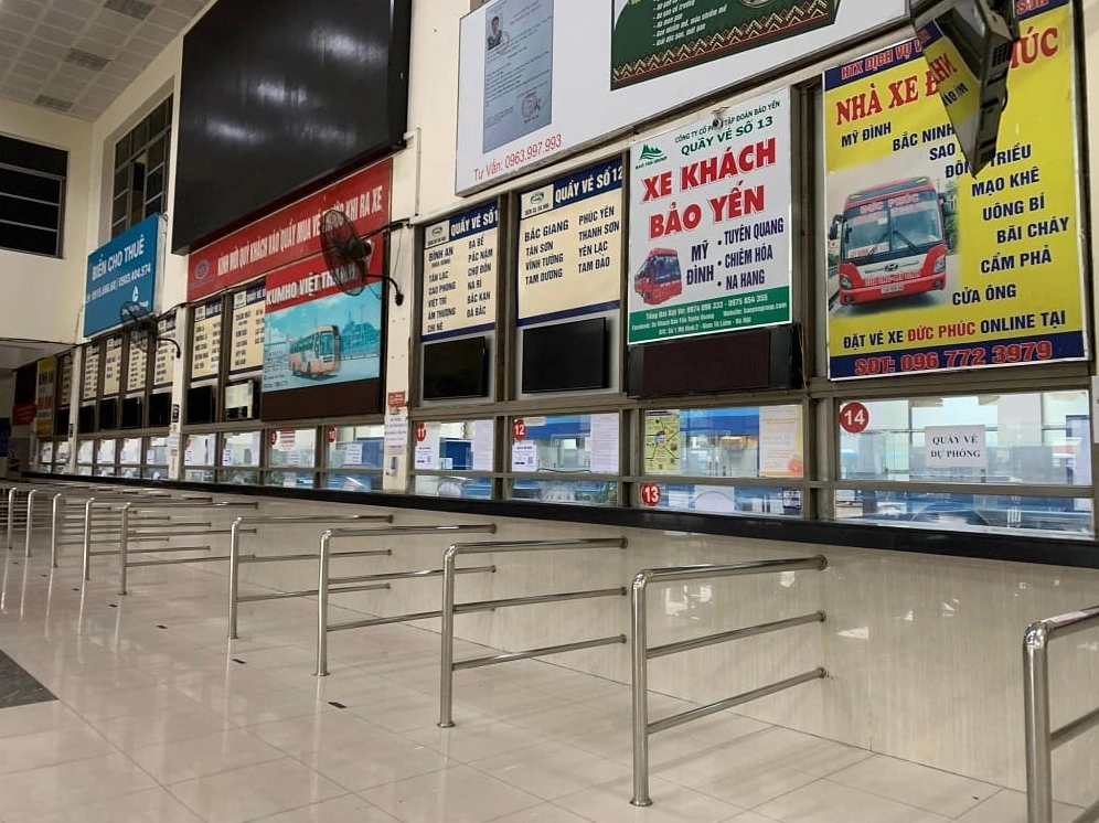 Quầy bán vé xe buýt tại bến xe