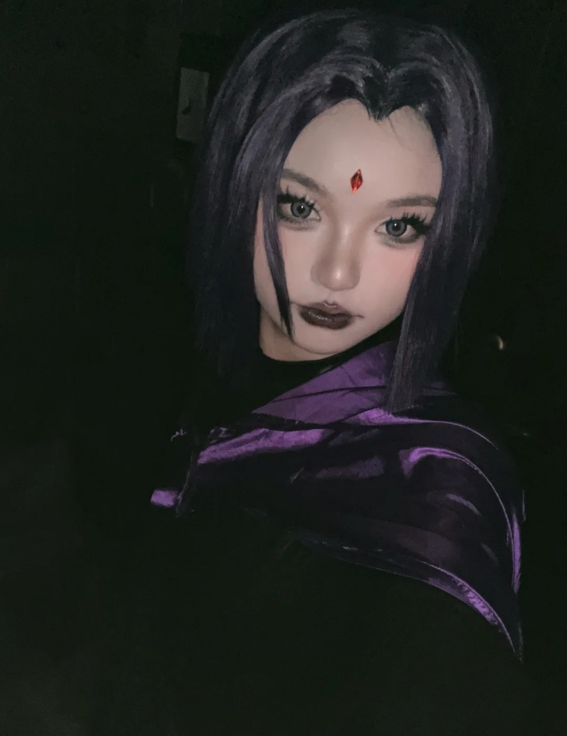 raven cosplay 1
