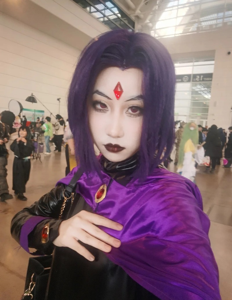 raven cosplay 11