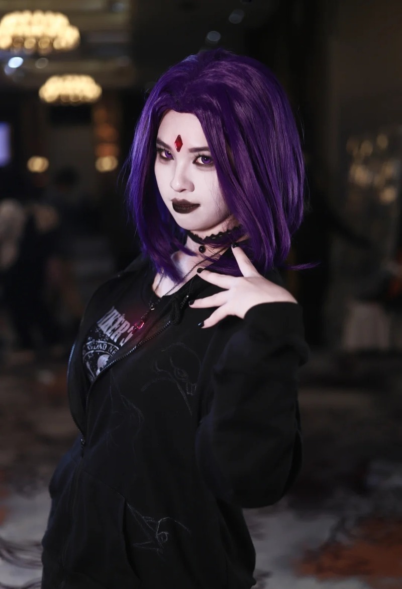 raven cosplay 13