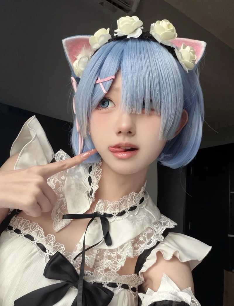 rem cosplay 10