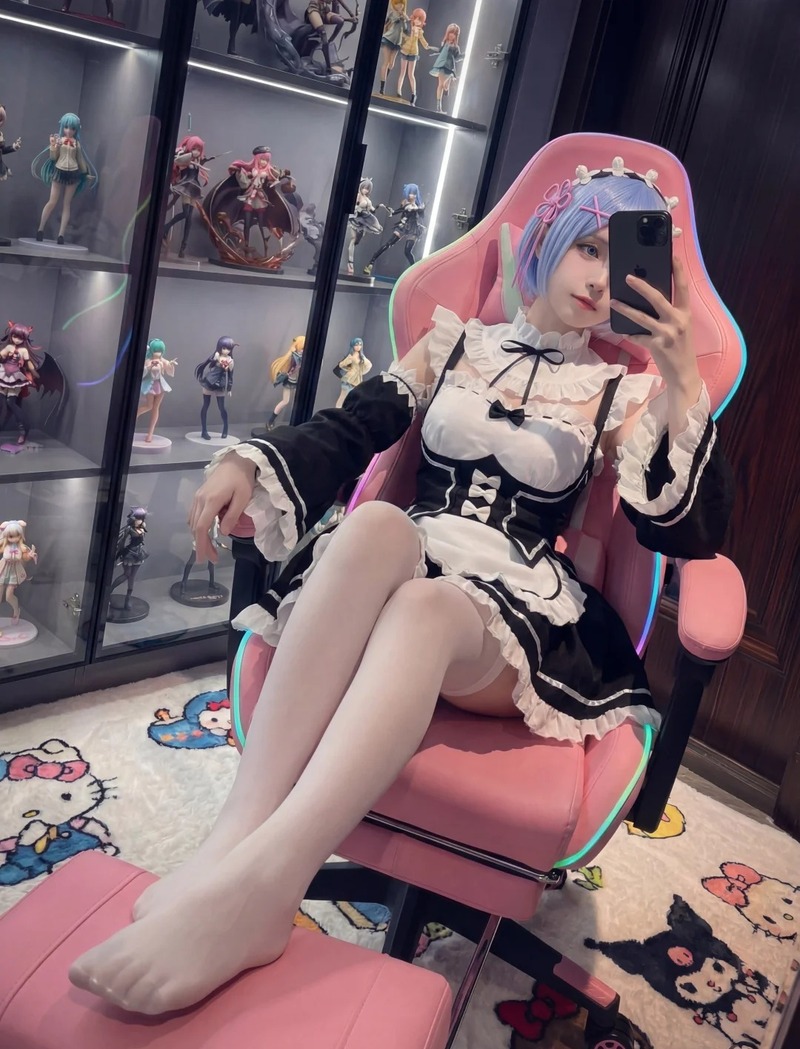 rem cosplay 20