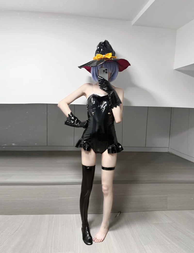 rem cosplay 27