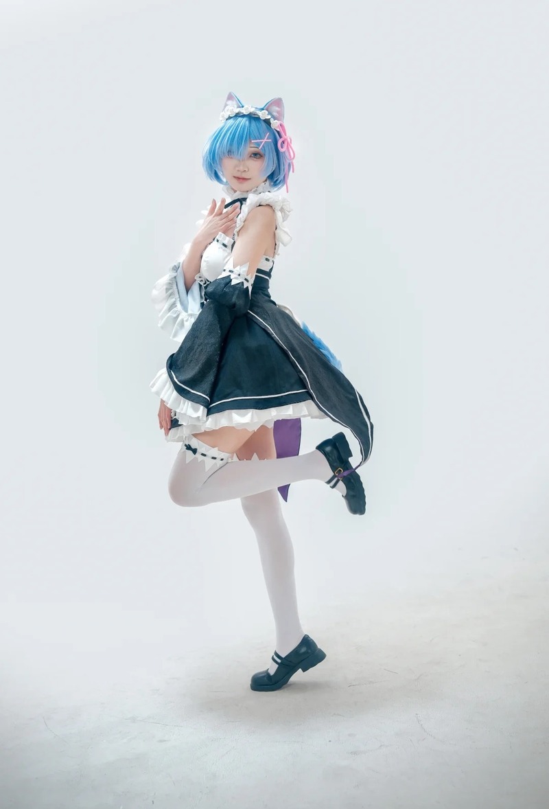rem cosplay 38