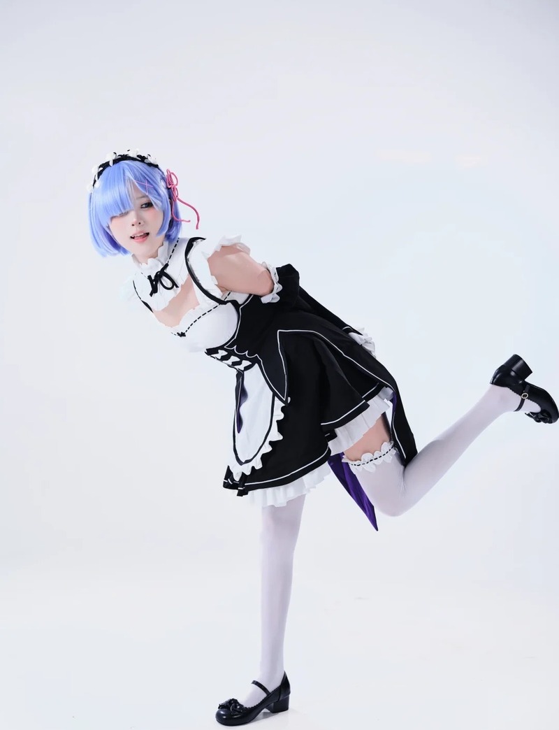 rem cosplay 42