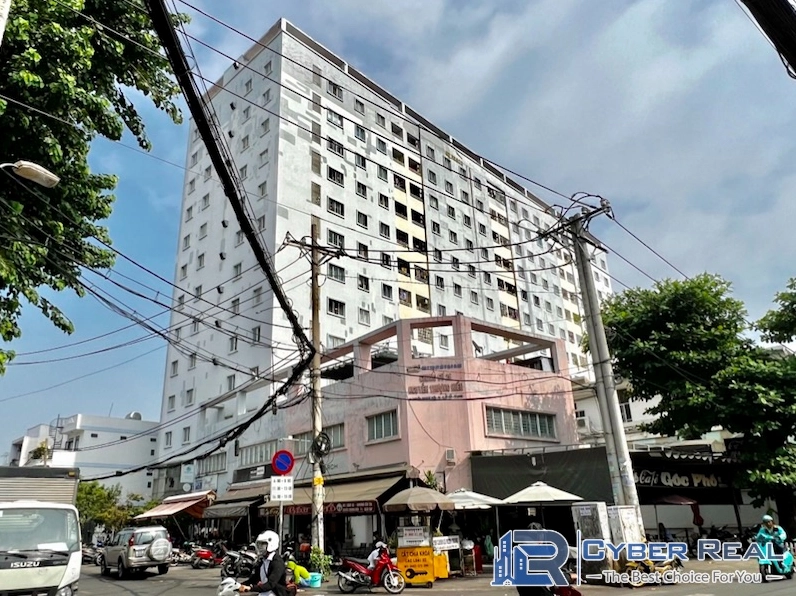 Tòa nhà Chung cư 26 Nguyễn Thượng Hiền nhìn từ bên ngoài