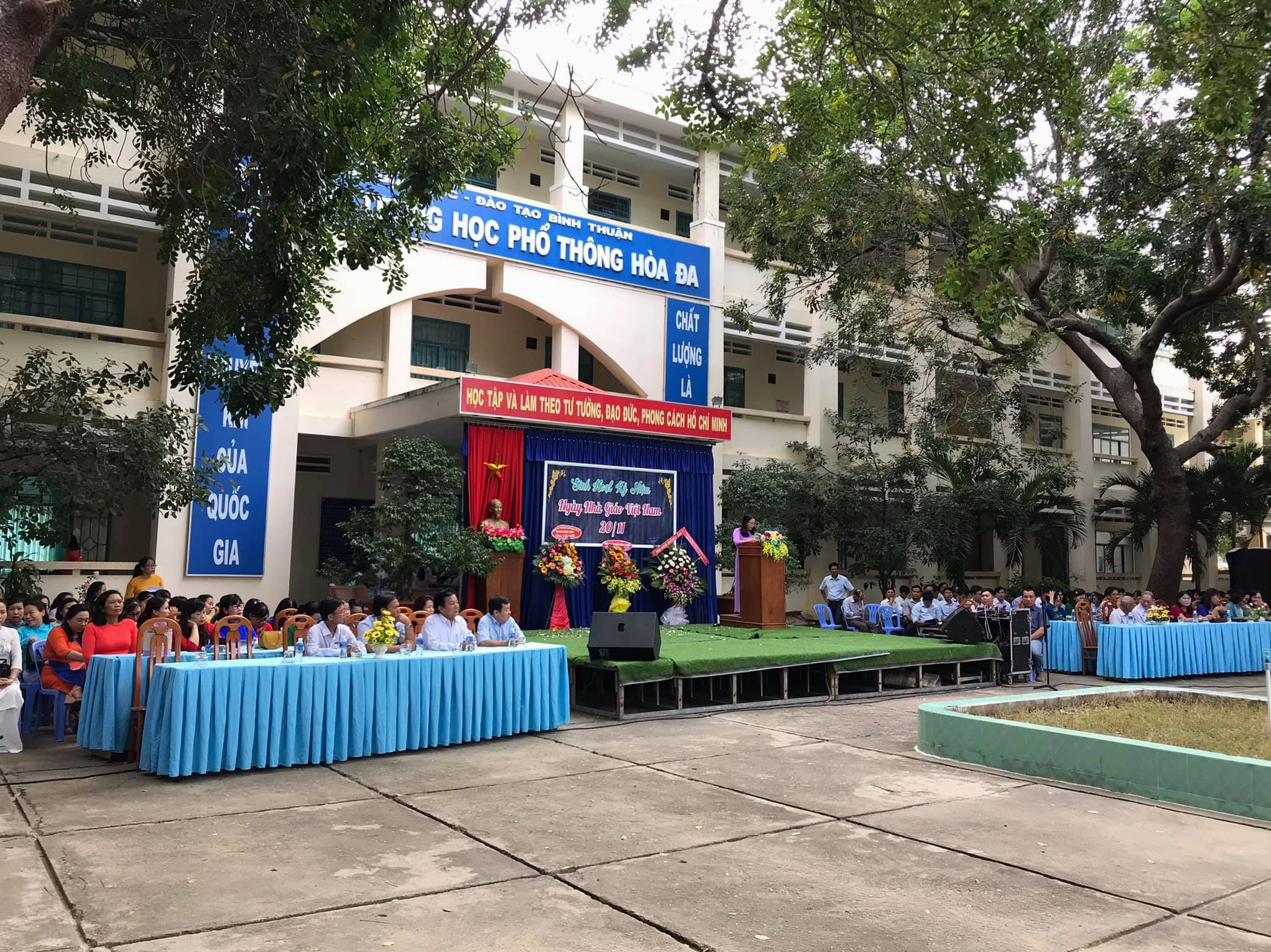 Trường THPT Hòa Đa - Hoạt động thể thao
