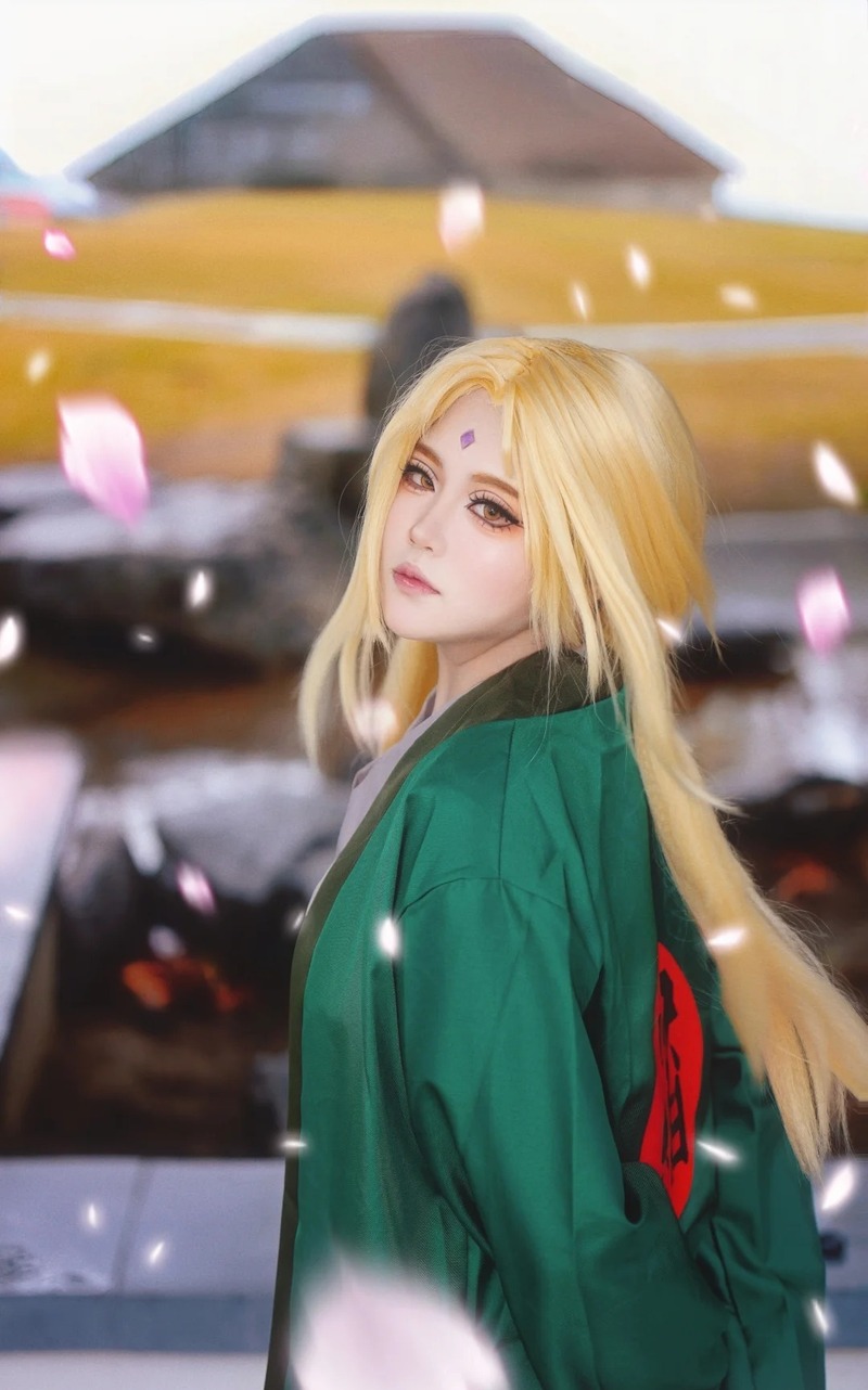 tsunade cosplay 24