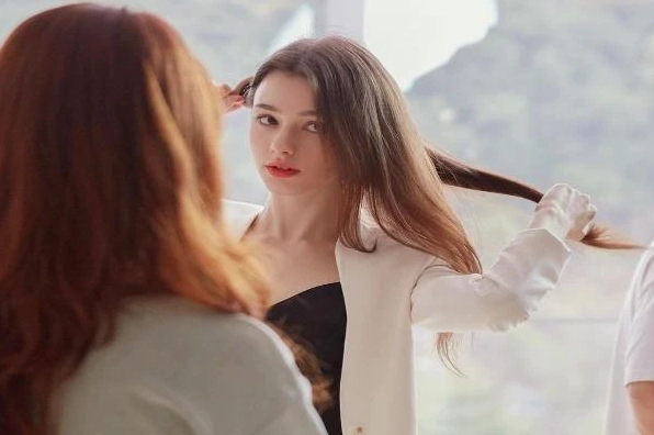 Vẻ đẹp tự nhiên của Dasha Taran