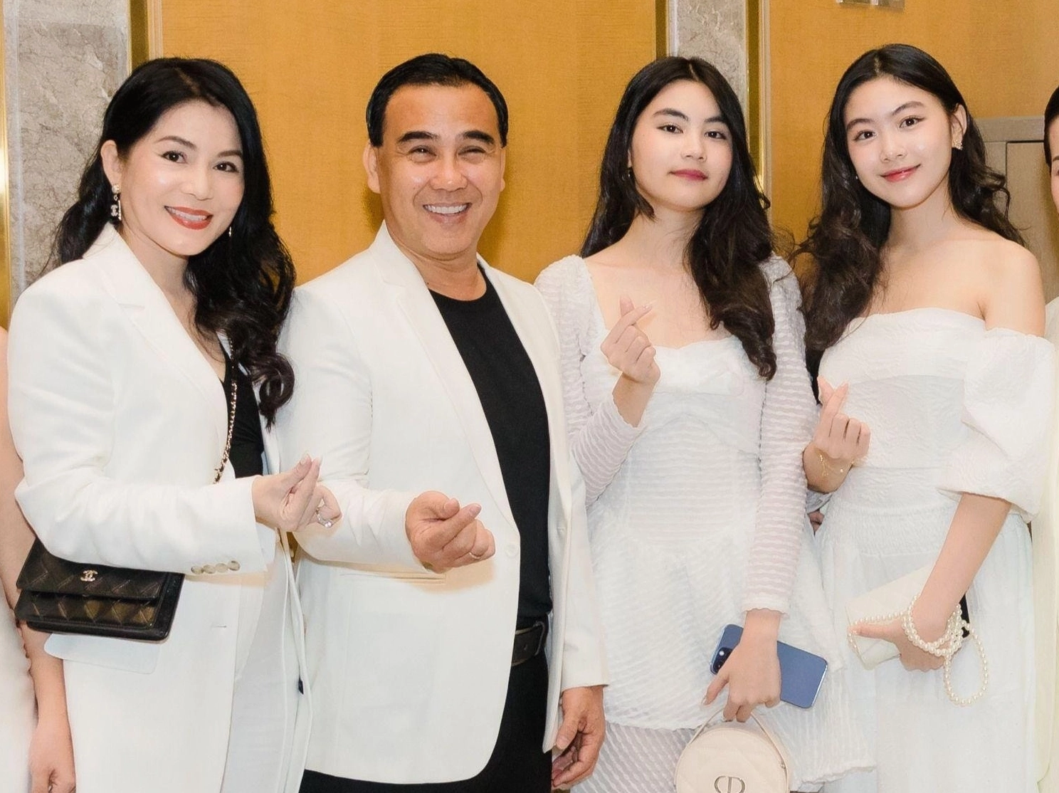 Vẻ ngoài bí ẩn của Trương Khởi Linh