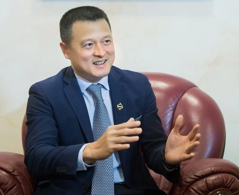 vo-le-viet-lam-la-ai-he-lo-cuoc-song-kin-tieng-cua-chu-tich-_714