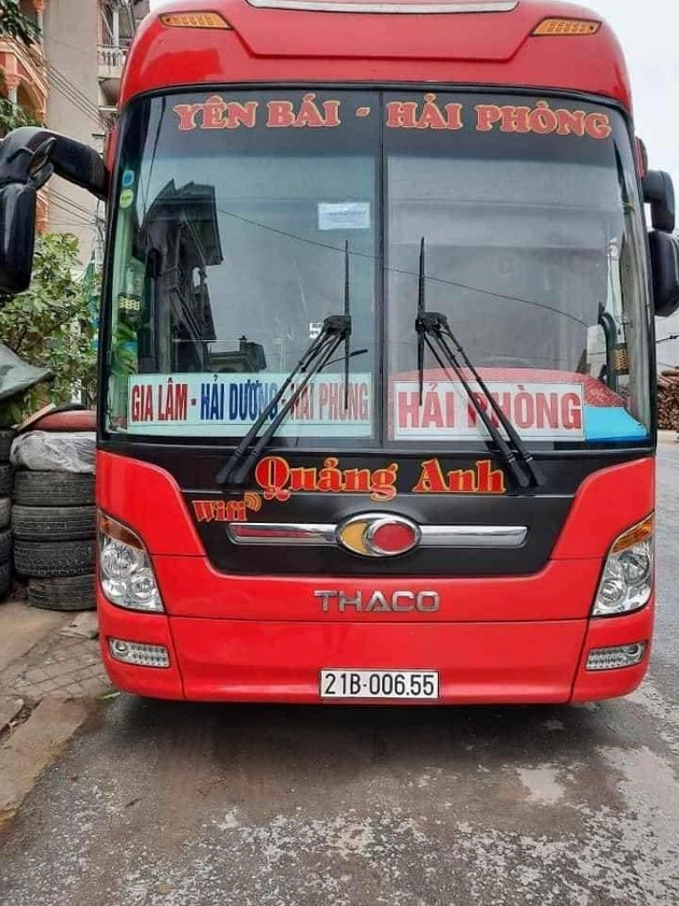 Xe khách Quảng Anh
