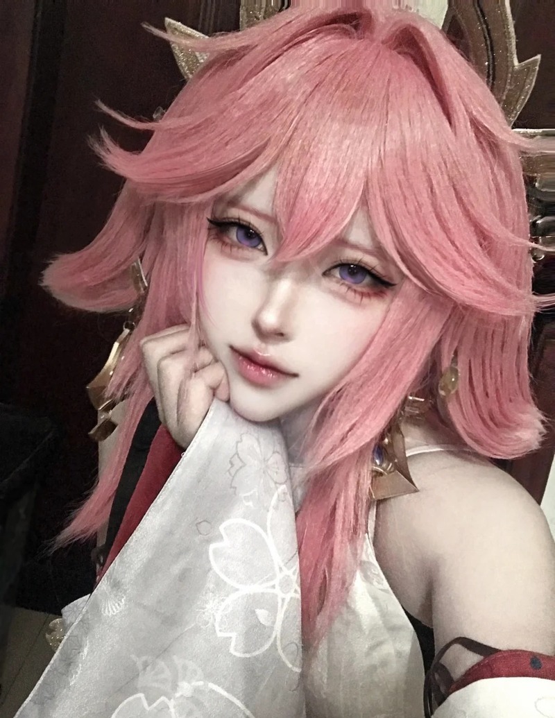 yae miko cosplay 22